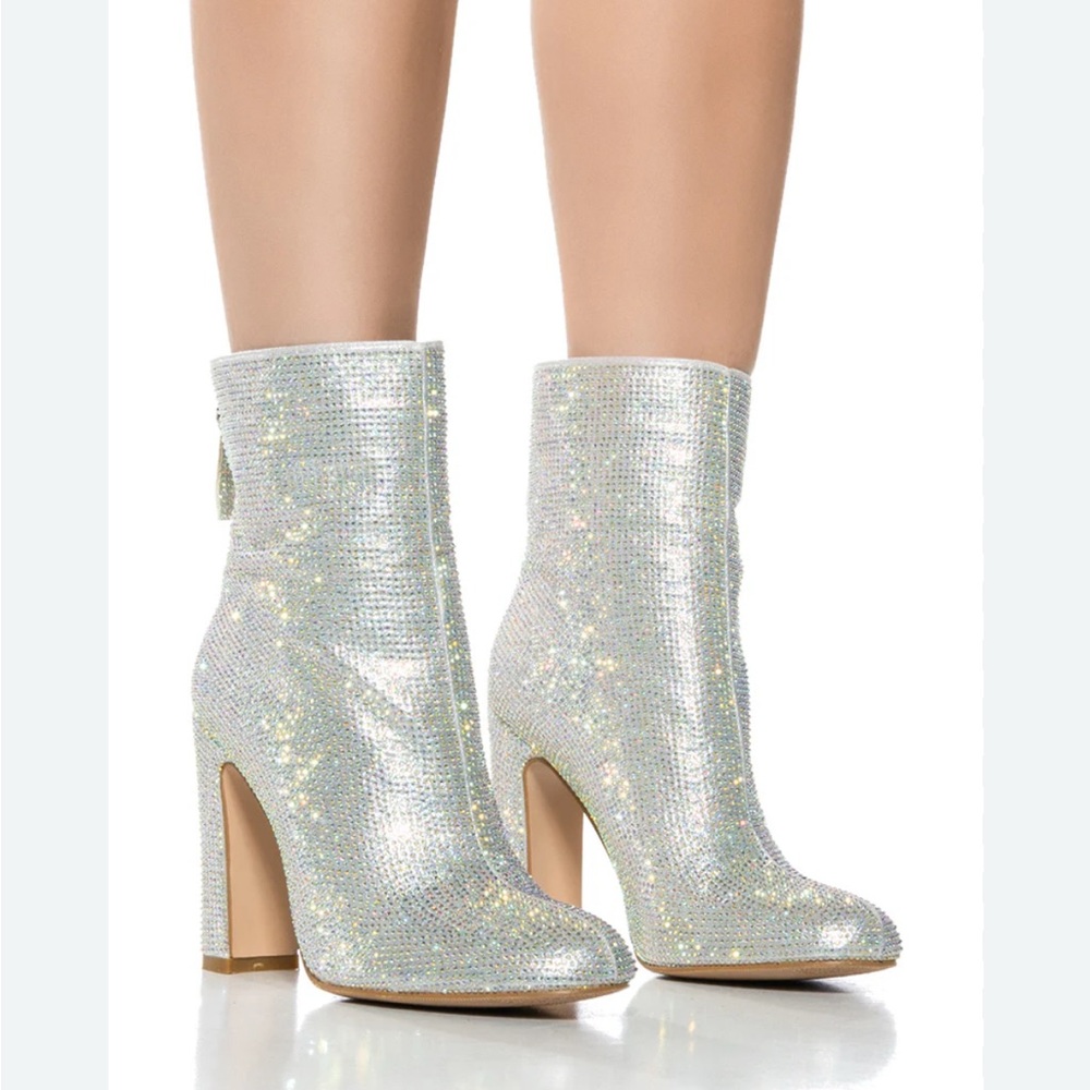 Azalea Wang sparkle Silver Women's Honey Bunch Ankle Boots size 8